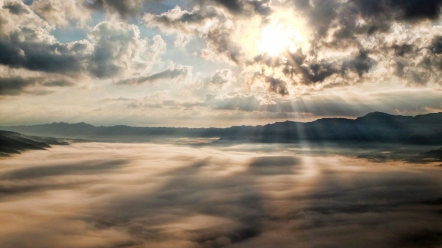 light sun cloud japan